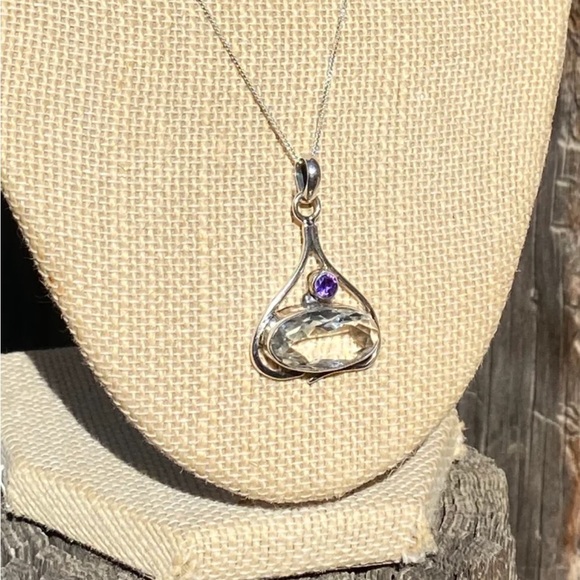 White Topaz & Amethyst Necklace - Picture 2 of 15